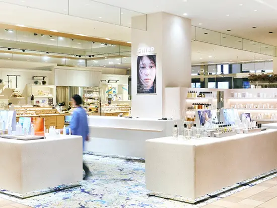 正社員求人×オープニング募集×新ブランドの 紹介もあり！働きやすさもキャリアも、理想が叶う環境です◎