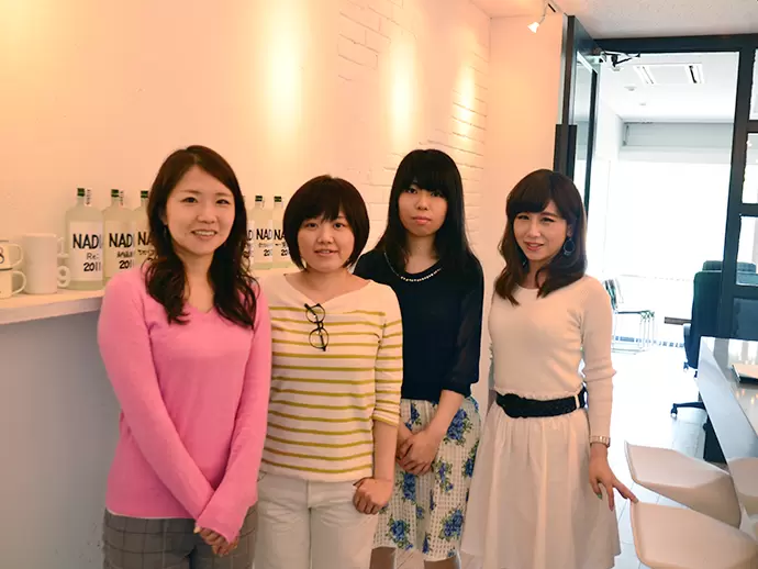 女性社員も多く活躍中！オフィス内ではオシャレも楽しめます♪