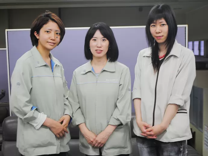 家庭を持つ女性やワーキングママも活躍中。定年まで働く女性もいるほど、働きやすい環境です。