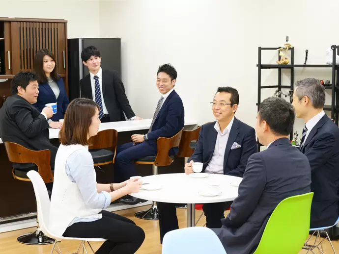 リフレッシュルームで休憩、英気を養うひと時