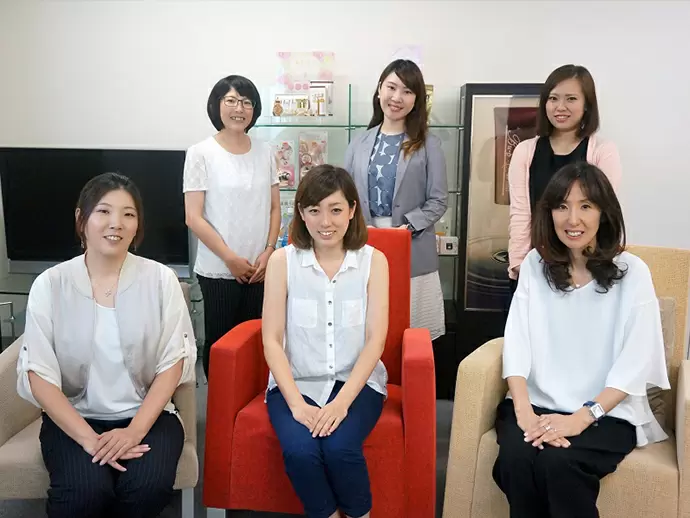本社スタッフです！みんな優しい人ばかりです！私たちが一からきっちりフォローします！
