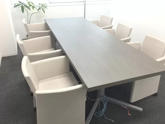 綺麗×お洒落なオフィスで勤務。ラウンジなどの休憩スペースも完備しています！