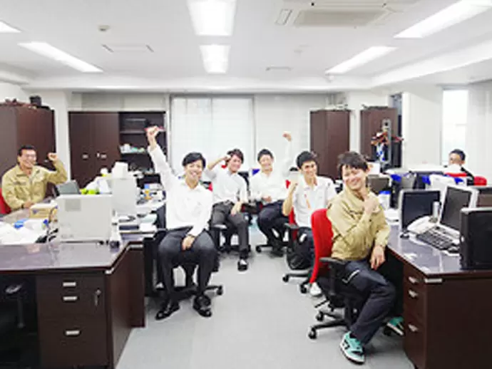 株式会社キャトル・レヴ