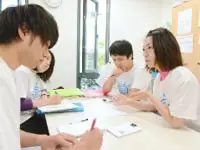アース・キッズ株式会社