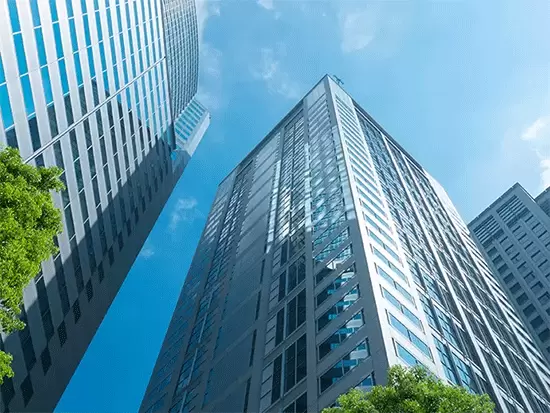 オフィスビル、マンション商業施設から公共施設まで幅広いメンテナンスに対応しています。