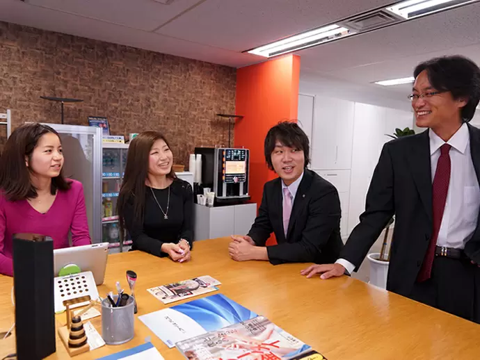 未経験の方も大歓迎！わからないことは何でも聞いてください。あなたなりに、臨機応変に対応して下さい♪
