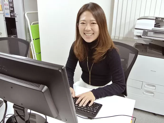 業務時間中は集中モード。メリハリをつけて、しっかり定時に帰宅します！