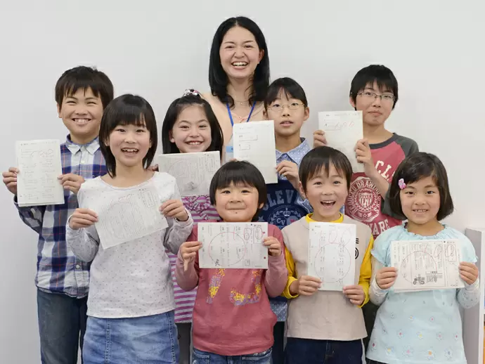 世界49の国と地域に「学び」を届ける『KUMON』