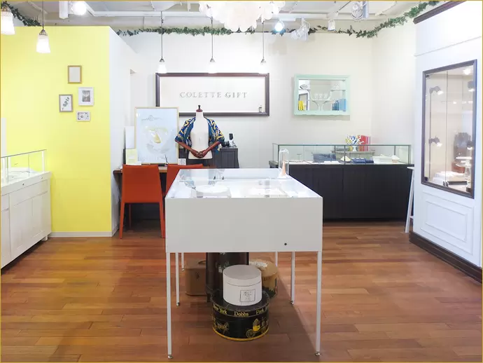 結婚指輪・婚約指輪もお取り扱いしており、店舗にてオーダーメイドも承っています。