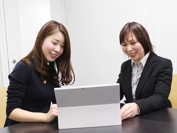 社員同士の距離が近く、情報共有や意見交換などコミュニケーションがしっかり取れる環境です◎