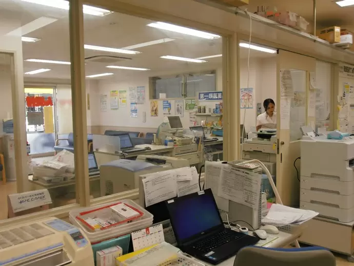分からないことがあればすぐ仲間へ相談してください！助け合いながら仕事をしてきましょう。