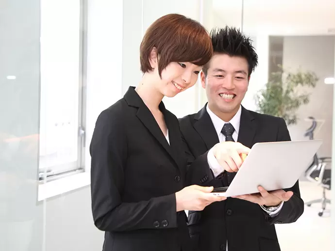業務は丁寧に教えますので、すぐに慣れていただる環境です。