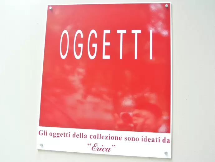 ショコラティエのほか、二階にはラッピングショップ「OGETTI」も併設されています。