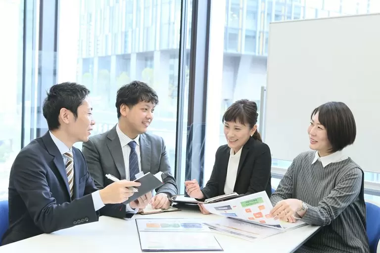 カリキュラムは講師と相談しつつ組んでいきます。10人生徒さんがいれば10通りのカリキュラムがうまれます。