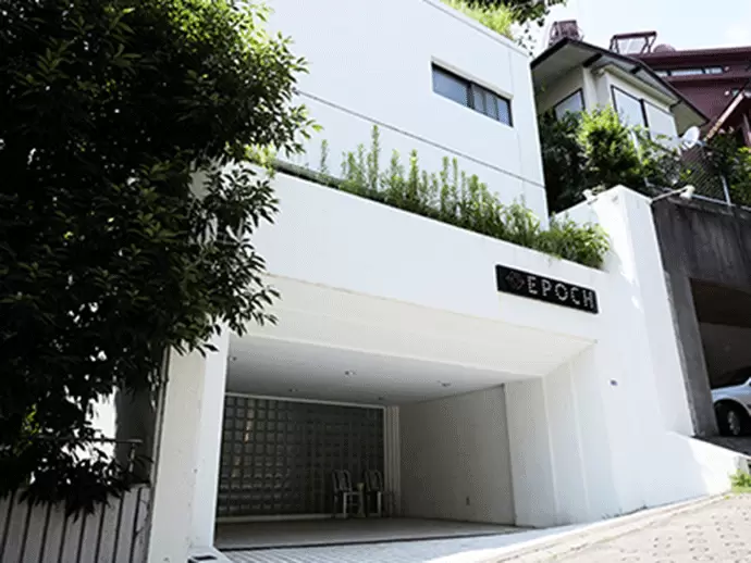 閑静な住宅地にある一軒家がオフィスです！開放的な空間でのびのびと働けます。