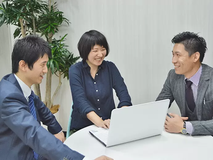 株式会社ｋｅｌｌｙｂｕｃｋｓ