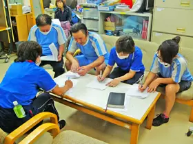 上司の方からいつも「最近どうだ」なんて気軽にはなしかけてくれるので、本当に風通しの良い職場です。