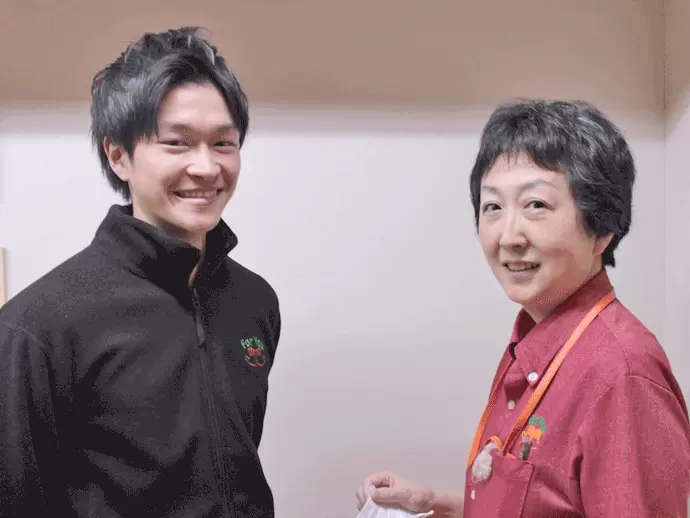 スタッフ同士の仲の良さが自慢。わからないことがあれば誰にでも相談できる環境です。
