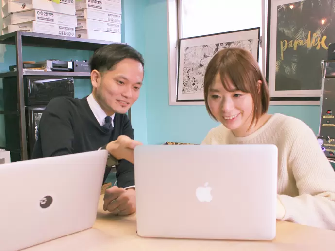 社員同士の距離の近さも魅力。働きやすさも互いにアイデアを出し合い手掛けています。