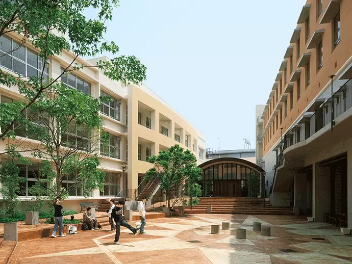 学校法人三幸学園【東京未来大学】