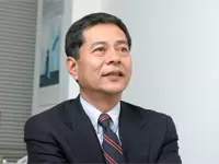 弊社代表の林です。活躍のステージを掴みに来て下さい。