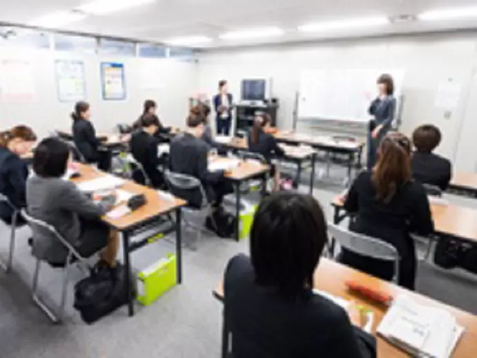 充実した研修内容。同期入社の仲間もいますよ♪