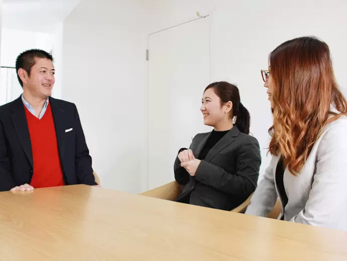 社長もとってもフレンドリー！社員のことを一番に考える優しい社長についつい甘えちゃいます。