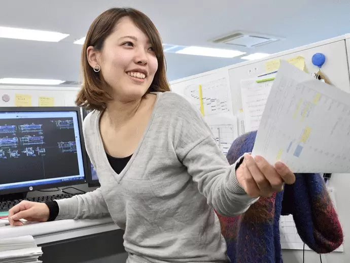 女性社員が多数在籍◎他部署とのコミュニケーションも頻繁で、協力し合って業務を進めます。