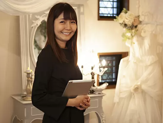 冠婚葬祭業は安定している業界なので腰を据えて働けます。半世紀以上も続く事業基盤で安心感も抜群。