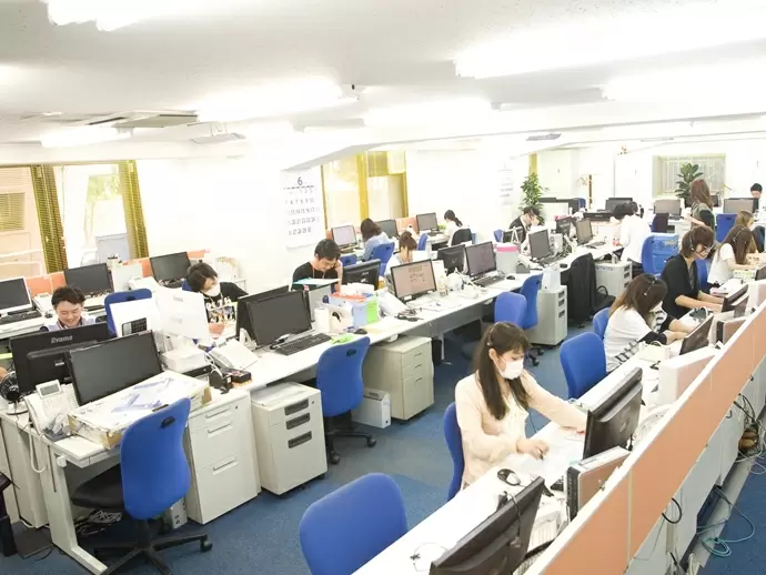 六本木の本社内です