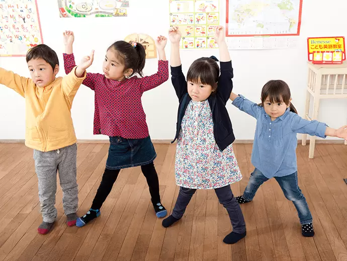 子どもたちのレッスン風景。子どもたちも楽しみながら学習することができます。