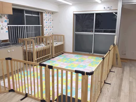 ベテランスタッフも含め、スタッフ全員で連携を取りながら協力して保育を行っています。