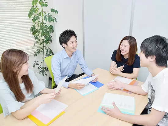 20代30代のメンバーが多数活躍中！みんなで楽しくお仕事に取り組んでいます。