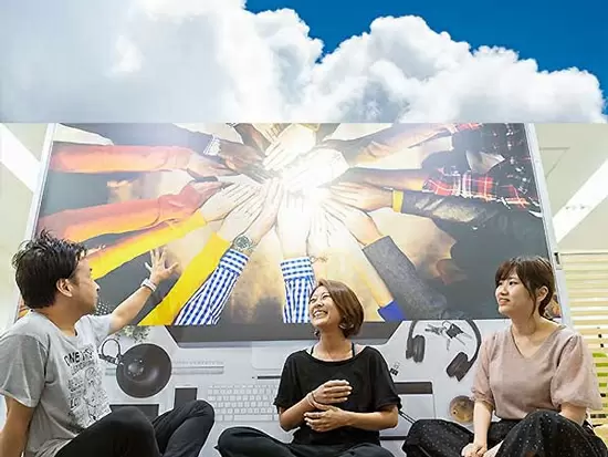 設立6年のまだまだ若い会社。新しい事業に次々と取り組んでいます。