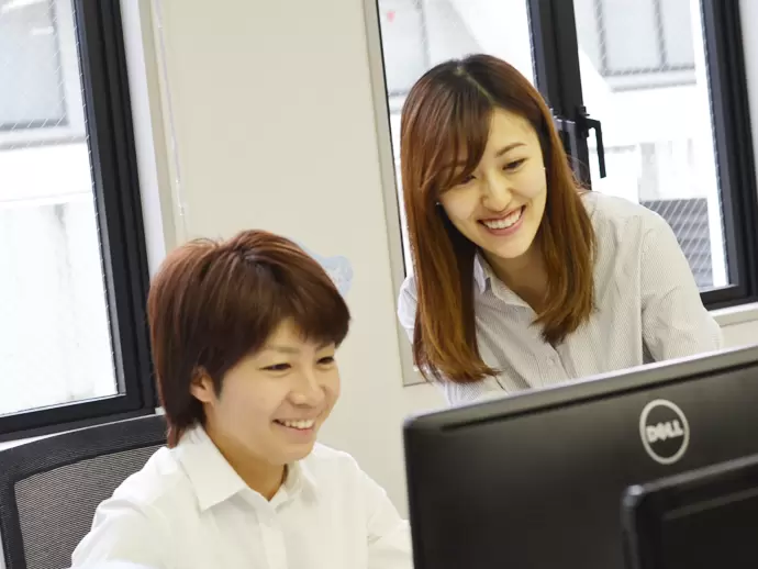 社員の経歴や農業に関する知識の有無は様々ですが、それぞれの個性を活かせるようにフォローし合っています