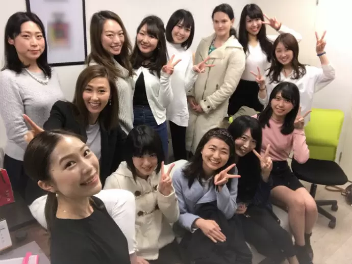 20～30代を中心に女性が活躍中！スタッフとの交流も盛んです★