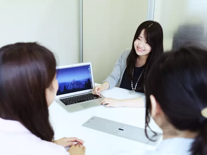 営業職やインターネット業界が未経験でも大丈夫！教育＆サポート体制がしっかり整っているので安心です。