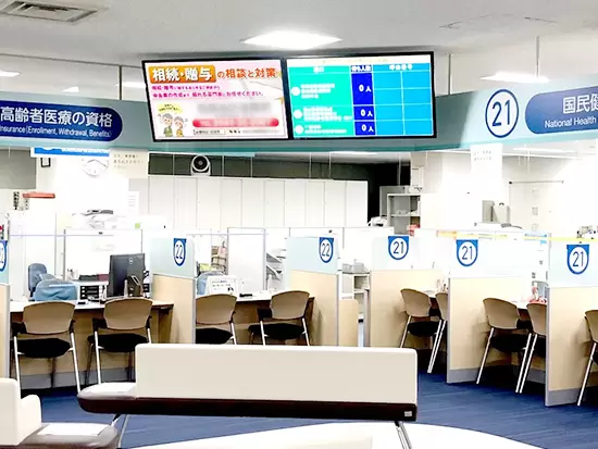紙媒体だけではなく、デジタルサイネージをはじめとする新しい商材も扱っています。