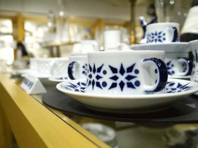 輸入家具やインテリアの総合商社として、様々なブランドを展開