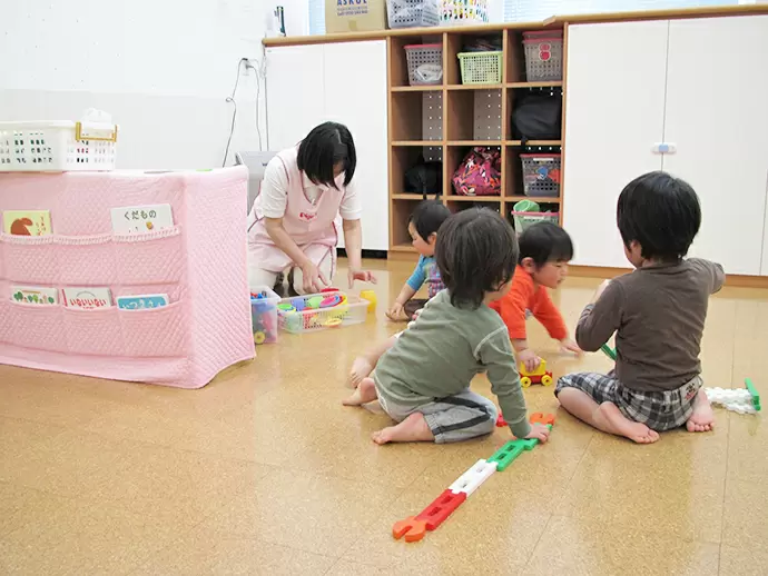 企業内保育園は土・日・祝も利用できます