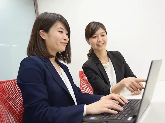 わからないことがあっても大丈夫！頼りになる先輩がしっかりサポートします。