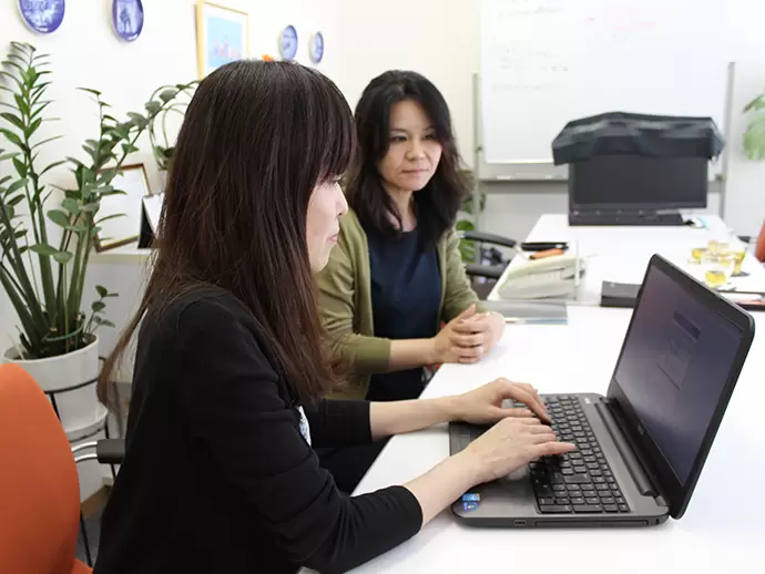 入社後はOJTを中心に、業務の進め方などを丁寧にお伝えしていきます。