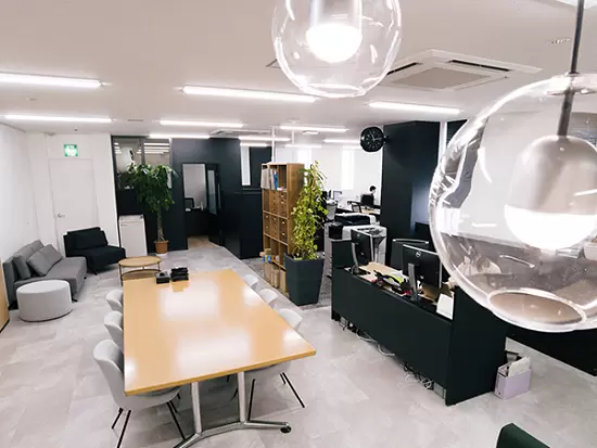フリースペースでざっくばらんとしたトークも。