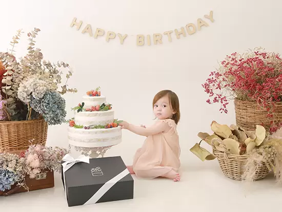 「もっとハッピーで、もっと楽しい子育てを。」それが、azasの目標です。