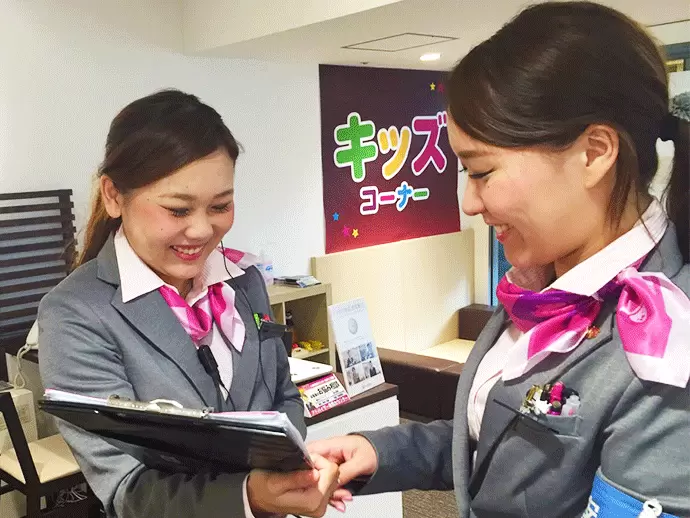 女性スタッフ多数活躍中！産育休も取得可能なので安心して長く働けます。