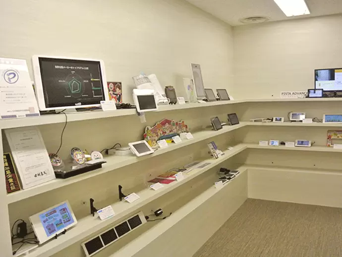 小型デジタルサイネージの電子POP端末のリーディングカンパニーとして圧倒的なシェアを誇ります！