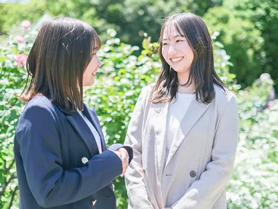 こんな事聞いてもいいかな？なんてことでも、 気軽にどんどん質問して先輩を頼ってください◎