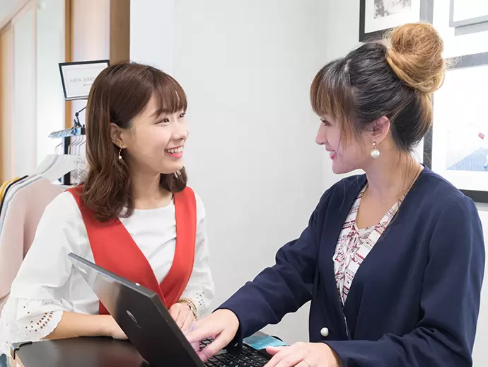 マンツーマンでエージェントが付くので、悩みや困ったことがあったらすぐに相談できます。