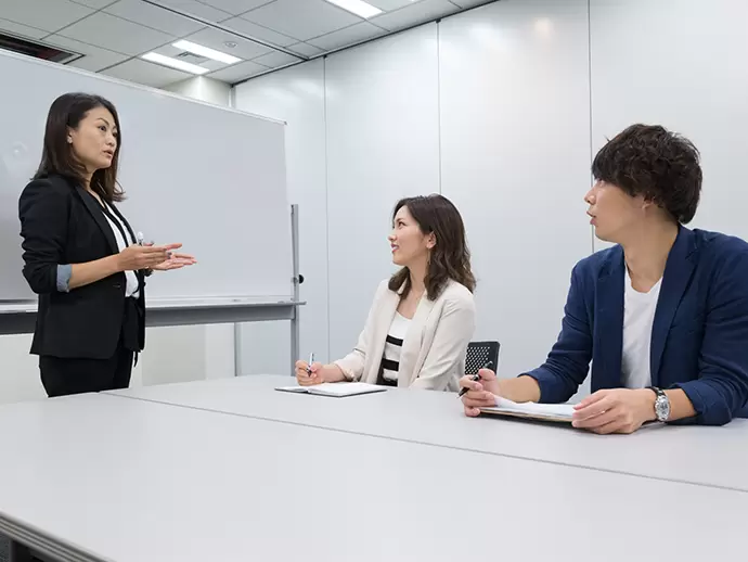 定期的に行われる研修では、自分のレベルに合わせてステップアップすることができます。