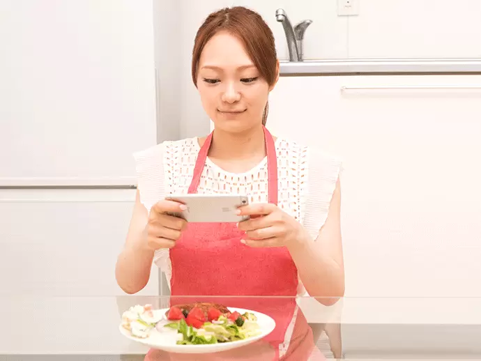 お仕事中に料理の写真や掃除のbefore,afterなどを撮影し、当社が運営するSNSを彩ってください♪(任意)